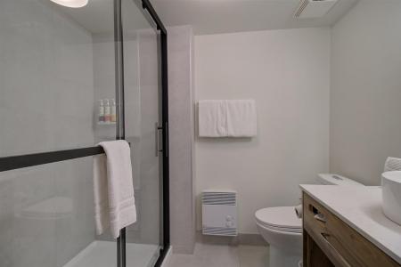 44  Av. de l'Auberge, Orford, Quebec J1X 6J3, Kanada