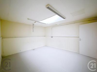 Riom, Auvergne 63200, Pháp