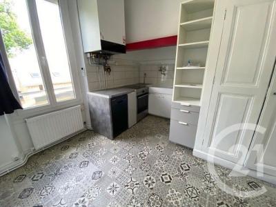 Dourdan, Île-de-France 91410, فرنسا