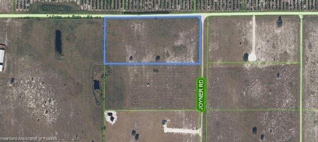 75 Ben Hill Griffin Road, Venus, Florida 33960, USA