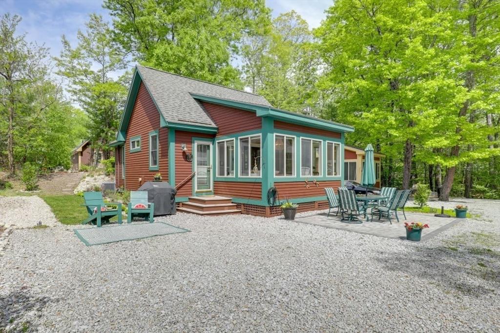 2 Acorn Ln , 2, Westford, Massachusetts 01886, États-Unis