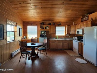 23 County Road 8003, Vernon, Arizona 85940, USA
