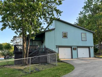 16445 Lochness Drive, Willis, Texas 77318, États-Unis