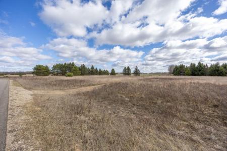 8665 Midstate Dr. 11, Mecosta, Michigan 49332