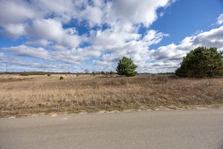 8637 Midstate Drive 10, Mecosta, Michigan 49332