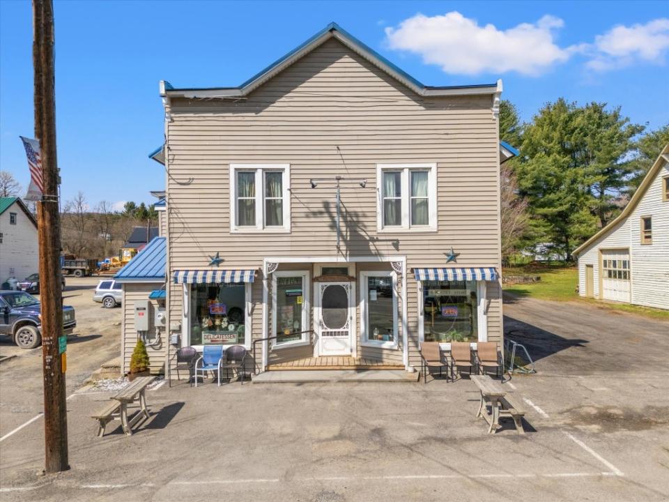 5251 State Route 41, Smithville, New York 13841