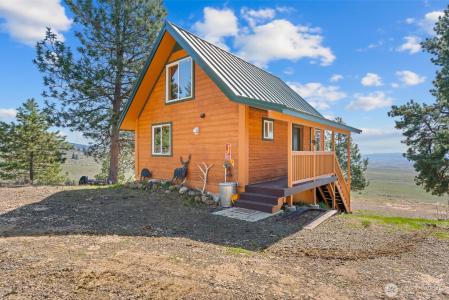 6261 Elk Springs Road, Ellensburg, Washington 98926, USA