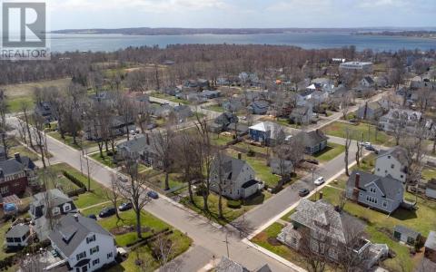25 GREENFIELD AVENUE, Brighton, Prinz-Edward-Insel C1A 3N9, Kanada