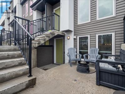338 SETON CIRCLE SOUTHEAST, Calgary, Alberta T3M 3H1, Canada
