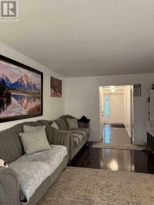 101 DUNDALK DRIVE, Toronto (dorset Park), Ontario M1P 4V1, Canada