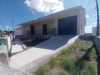 Paços de Ferreira, Porto 4590-293, Portugal