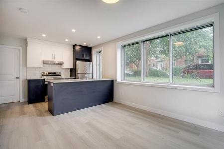 5290 Av. West Hill, Montréal (Côte-des-Neiges/Notre-Dame-de-Grâce), Quebec H4V 2W7, Canada