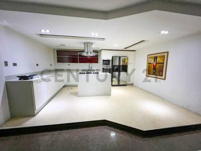 Urbanización Villas Martinique, Av. R-16, Lechería 6016, Anzoátegui Urbanización Villas Martinique, Lechería, Anzoategui 6016, ベネズエラ