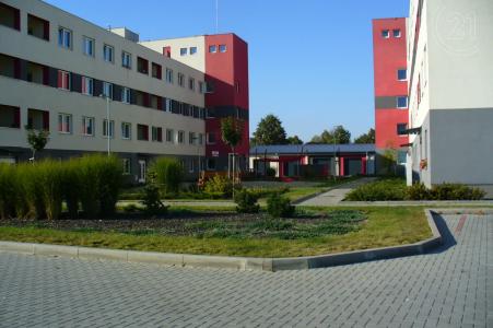 15, Bořenovská, Holešov, Kroměříž 100 00, Czech Republic