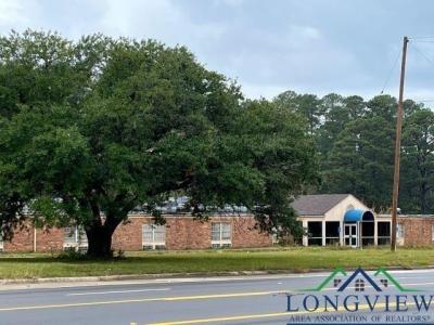 1115 N Walcott, Jefferson, Texas 75657