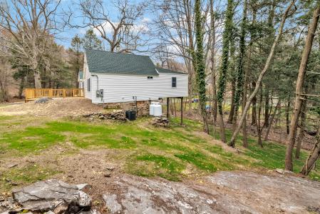 8 Noguchi Trail, Shelton, Connecticut 06484