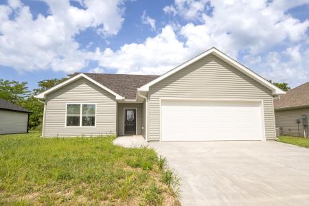 1203 StoneBridge Lane, Moberly, Missouri 65270