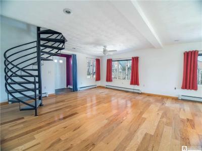 49 Ohio Ave., Lakewood, Nowy Jork 14750, USA