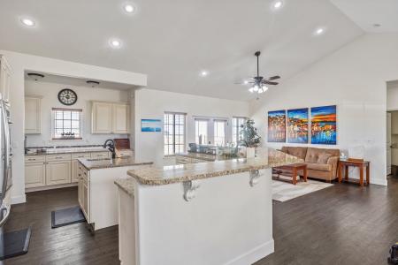 694 Jaymers Lane, Cheyenne, Wyoming 82059, Stati Uniti