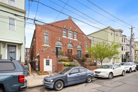 336 Saratoga Street , 8, Boston, Massachusetts 02128
