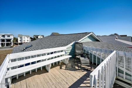 405 5th Street SW, Sunset Beach, Северная Каролина 28468, Соединенные Штаты