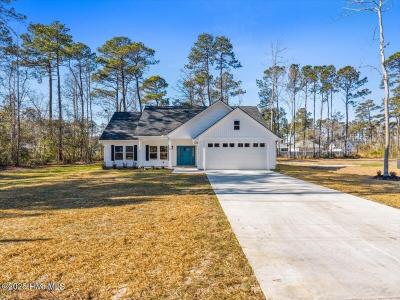 523 Leatherwood Drive NW, Carolina Shores, North Carolina 28467