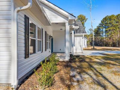 523 Leatherwood Drive NW, Carolina Shores, North Carolina 28467