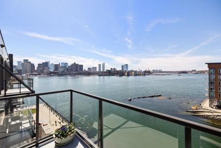 45 Lewis Street , #PH-14, Boston, Massachusetts 02128, Estados Unidos
