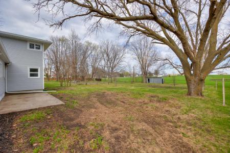 725 4th Street, Colo, Iowa 50056