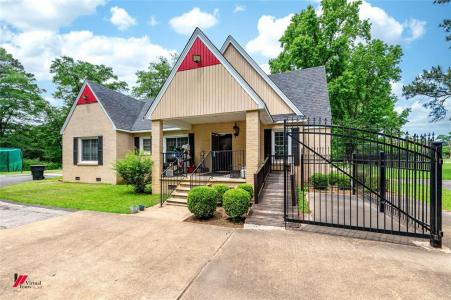 3421 N Market Street, Shreveport, Louisiana 71107, USA