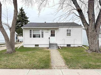 1324 Main St S, Minot, North Dakota 58701