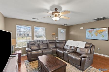 256 Bermuda Lakes Drive, Meridianville, 阿拉巴马州 35759, 美国