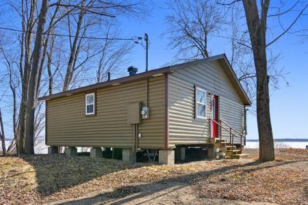140 Ch. F, L'Isle-aux-Allumettes, Québec J0X 1M0, Canada