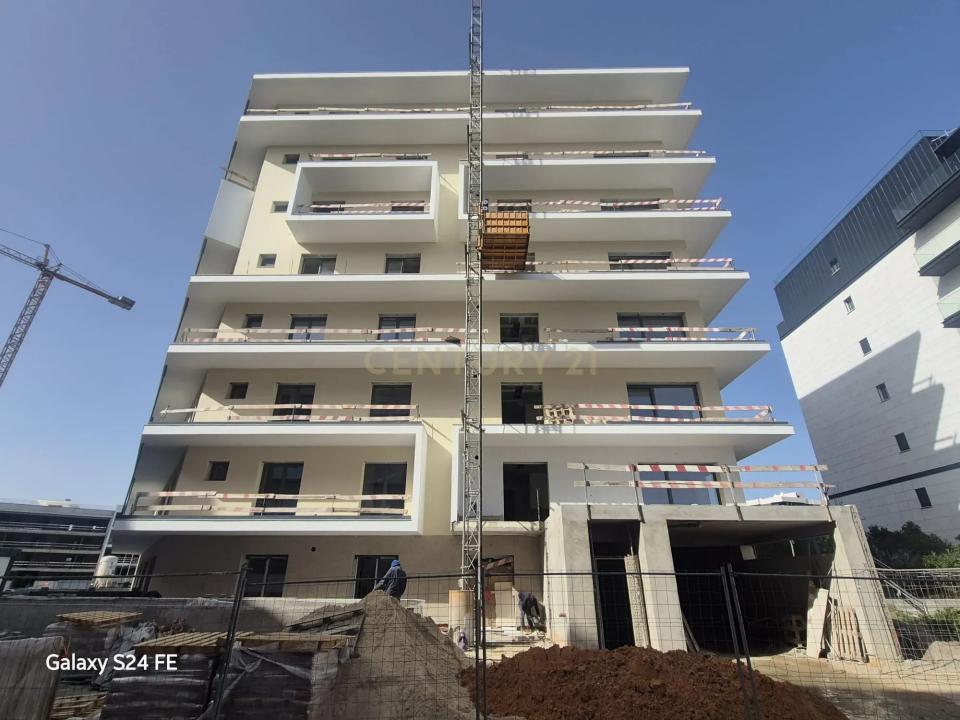 Oeiras, Lisboa 2790-011, Portugal