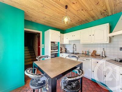 Perignat Sur Allier, Auvergne 63800, Pháp
