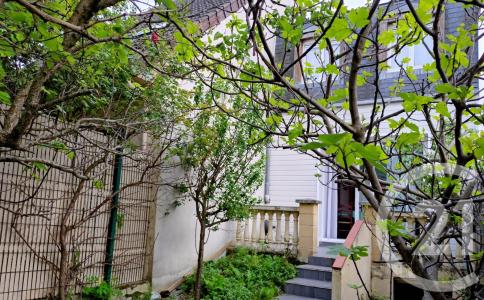 Fontenay Sous Bois, Île-de-France 94120, Fransa