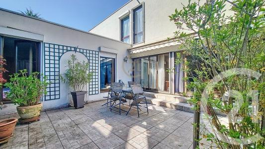 Champs Sur Marne, Île-de-France 77420, Франция