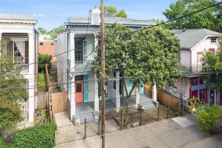 1414 MAGAZINE Street apt 2, New Orleans, לואיזיאנה 70130, ארצות הברית של אמריקה