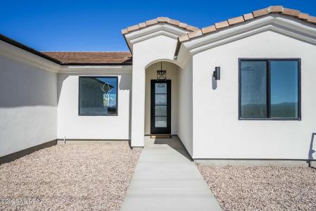 1051 Calle Coyote, Rio Rico, Arizona 85648, USA