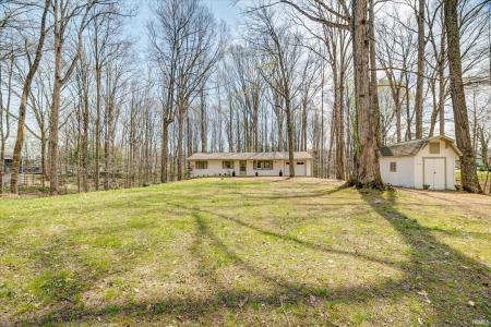 7550 N Lakewood Drive, Unionville, Indiana 47468, USA