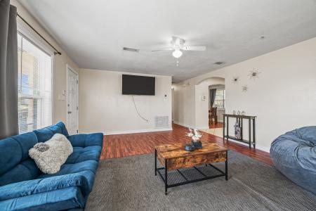 9225 Palafox St N, Pensacola, Florida 32534