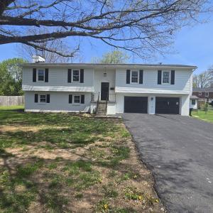 1201 Chinook Trl, Frankfort, Kentucky 40601, USA
