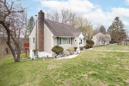 9 Durham Road, White Plains, NY 10607, USA