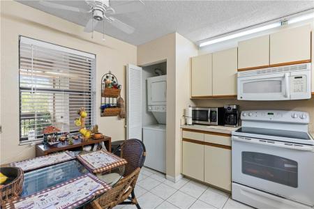 4047 NW 22nd Street #210B, Coconut Creek, Floride 33066, États-Unis