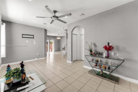 9371 SW 221st Way, Cutler Bay, Florida 33190, Estados Unidos
