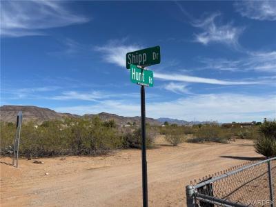 000 Hunt, Golden Valley, Arizona 86413