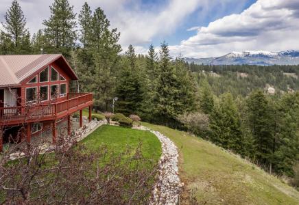 935 French Point Dr, Bonners Ferry, Idaho 83805, USA