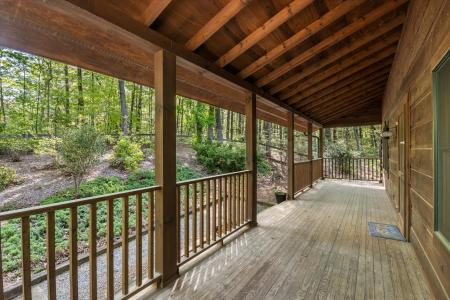 447 Cherokee Circle, Tryon, Caroline Du Nord 28782, États-Unis