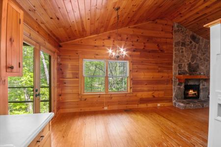 447 Cherokee Circle, Tryon, Caroline Du Nord 28782, États-Unis