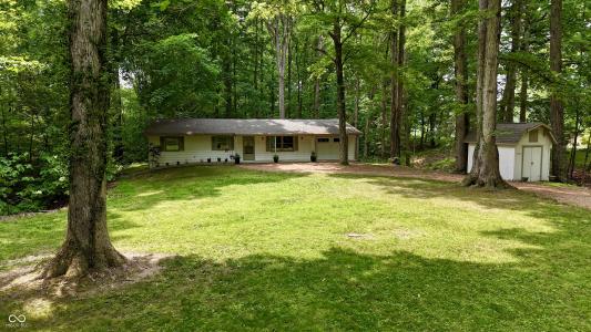 7550 N Lakewood Drive, Unionville, Indiana 47468, Stati Uniti